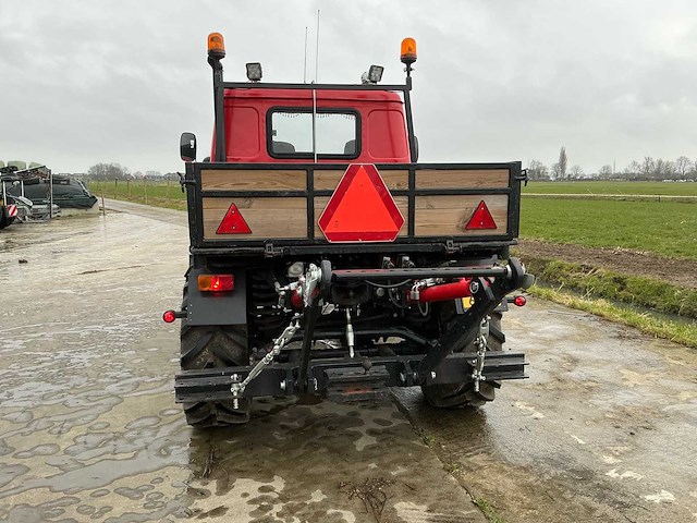 Mercedes-benz unimog 421 landbouwvoertuig - afbeelding 12 van  13