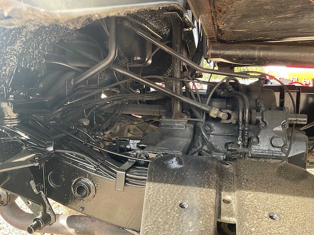 Mercedes-benz unimog 435 vierwielaangedreven (landbouwkenteken + 80km p/u) - afbeelding 2 van  18