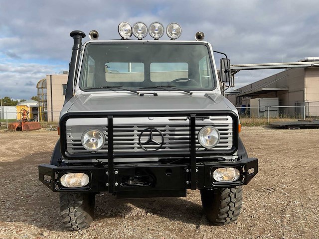 Mercedes-benz unimog 435 vierwielaangedreven (landbouwkenteken + 80km p/u) - afbeelding 12 van  18