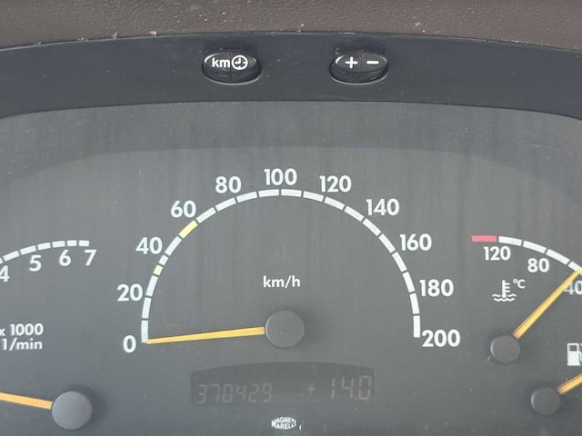 Mercedes-benz v-klasse 220 cdi ambiente | 46-lp-db i - afbeelding 2 van  26