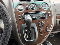 Mercedes-benz v-klasse 220 cdi ambiente | 46-lp-db i - afbeelding 4 van  26