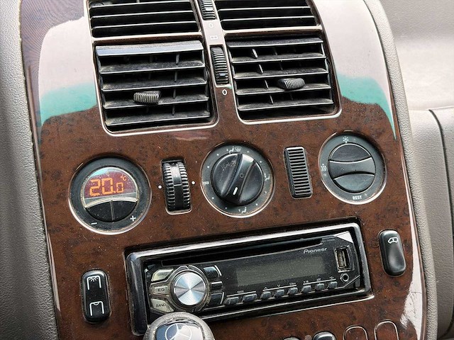 Mercedes-benz v-klasse 220 cdi ambiente | 46-lp-db i - afbeelding 6 van  26