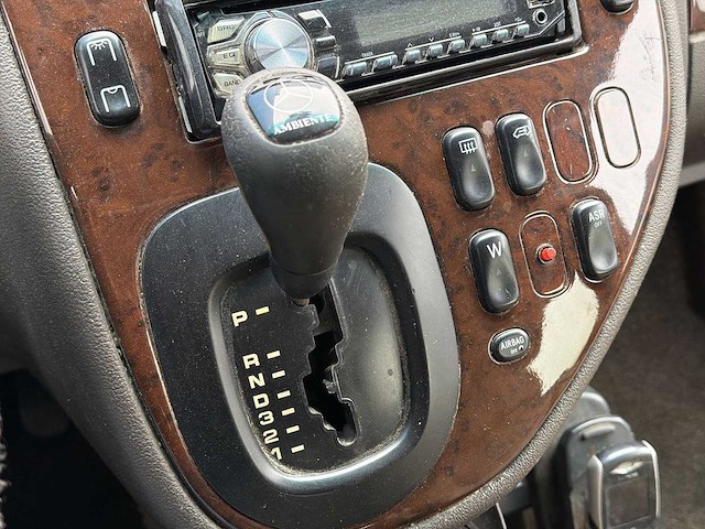 Mercedes-benz v-klasse 220 cdi ambiente | 46-lp-db i - afbeelding 8 van  26