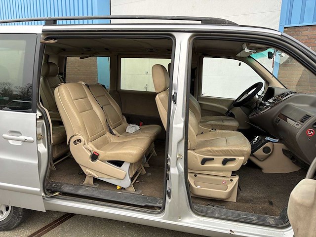 Mercedes-benz v-klasse 220 cdi ambiente | 46-lp-db i - afbeelding 18 van  26