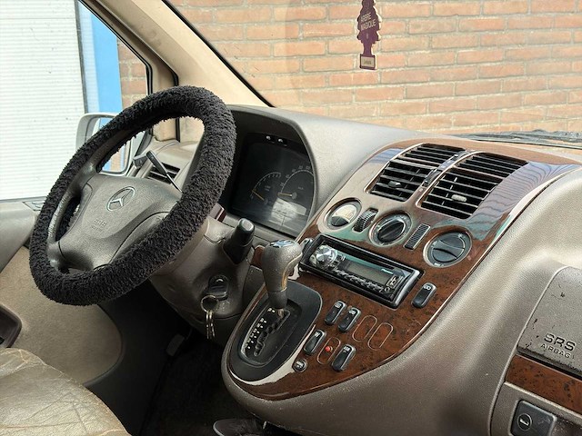 Mercedes-benz v-klasse 220 cdi ambiente | 46-lp-db i - afbeelding 19 van  26