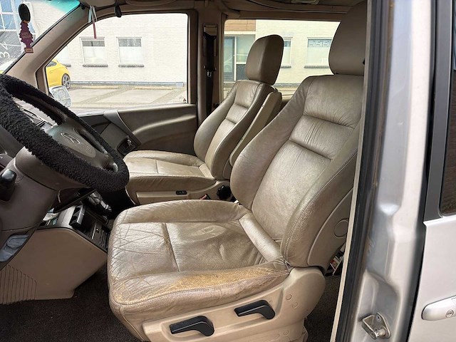 Mercedes-benz v-klasse 220 cdi ambiente | 46-lp-db i - afbeelding 21 van  26