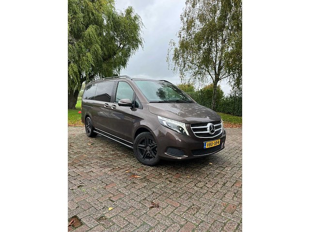 Mercedes-benz v-klasse 250d lang dc excl. bedrijfswagen - afbeelding 20 van  26