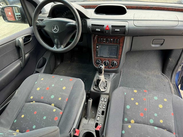 Mercedes-benz vaneo 1.6 trend 04-jf-hn - afbeelding 2 van  5
