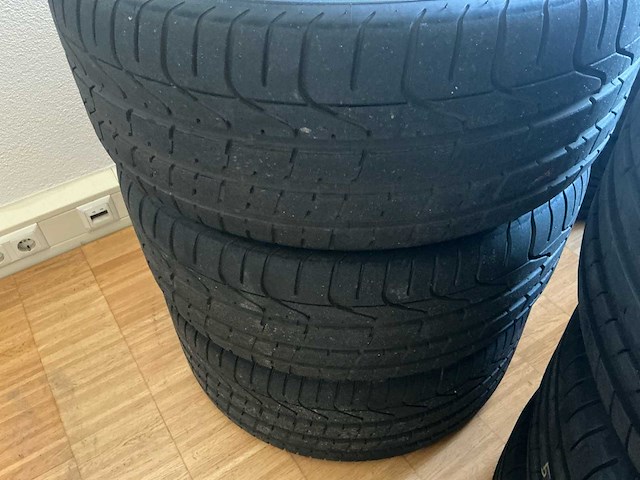 Mercedes-benz velg (24x) - afbeelding 17 van  31