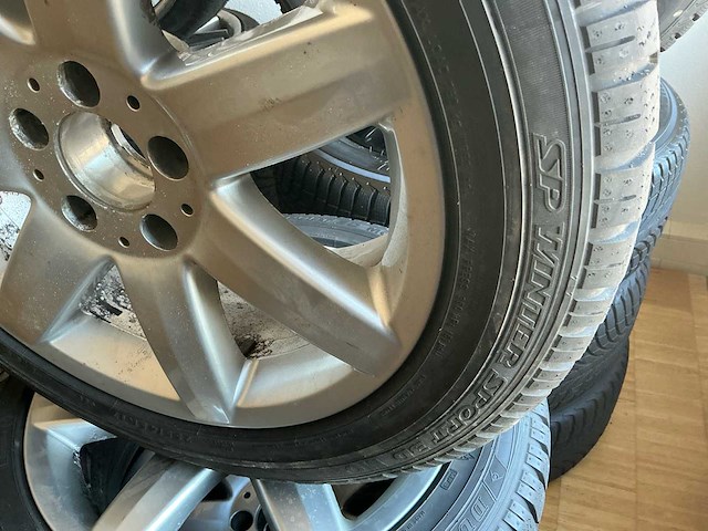 Mercedes-benz velg (24x) - afbeelding 19 van  31