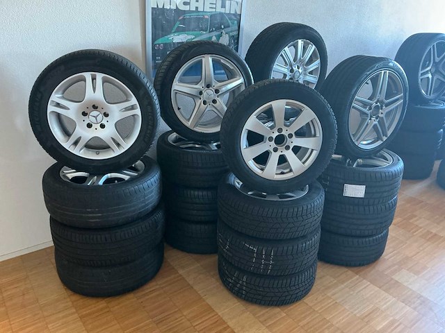 Mercedes-benz velg met band (20x) - afbeelding 1 van  23