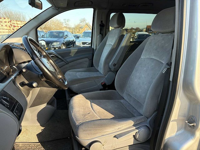 Mercedes-benz viano 2.2 cdi camper | 11-zdd-2 i - afbeelding 31 van  35