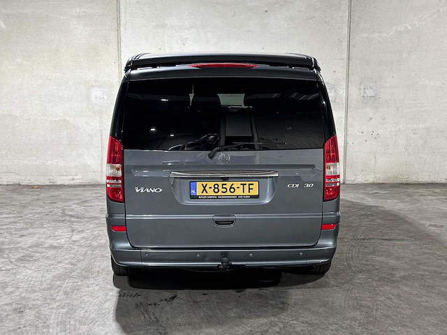 Mercedes-benz viano camper 3.0 v6 cdi 224pk 2011 automaat, x-856-tf - afbeelding 3 van  27