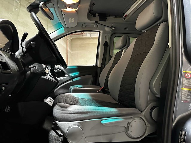 Mercedes-benz viano camper 3.0 v6 cdi 224pk 2011 automaat, x-856-tf - afbeelding 38 van  63