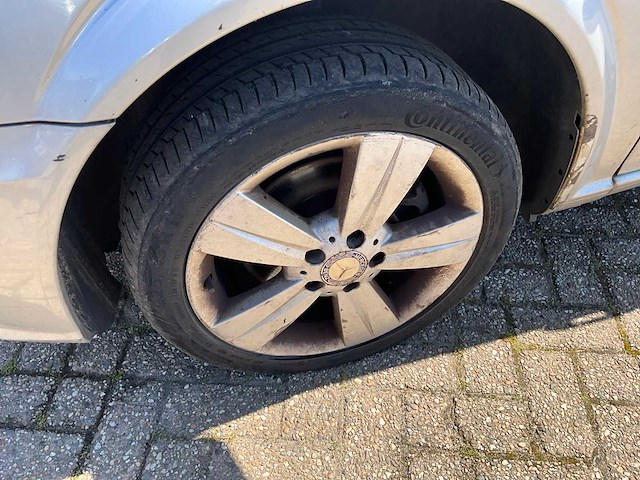 Mercedes-benz viro 118cdi bedrijfswagen - afbeelding 18 van  29