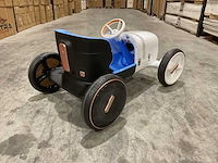 Mercedes-benz vision mercedes simplex elektrische kinderauto - afbeelding 39 van  51