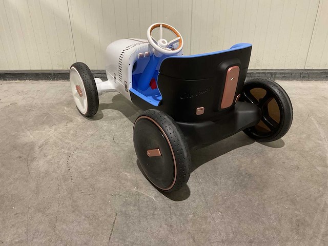 Mercedes-benz vision mercedes simplex elektrische kinderauto - afbeelding 3 van  33