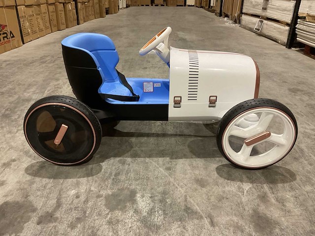 Mercedes-benz vision mercedes simplex elektrische kinderauto - afbeelding 17 van  35