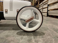 Mercedes-benz vision mercedes simplex elektrische kinderauto - afbeelding 18 van  35