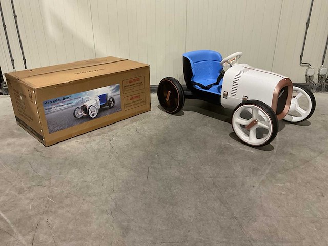 Mercedes-benz vision mercedes simplex elektrische kinderauto - afbeelding 12 van  50