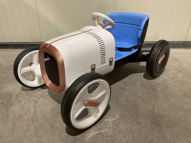 Mercedes-benz vision mercedes simplex elektrische kinderauto - afbeelding 9 van  58