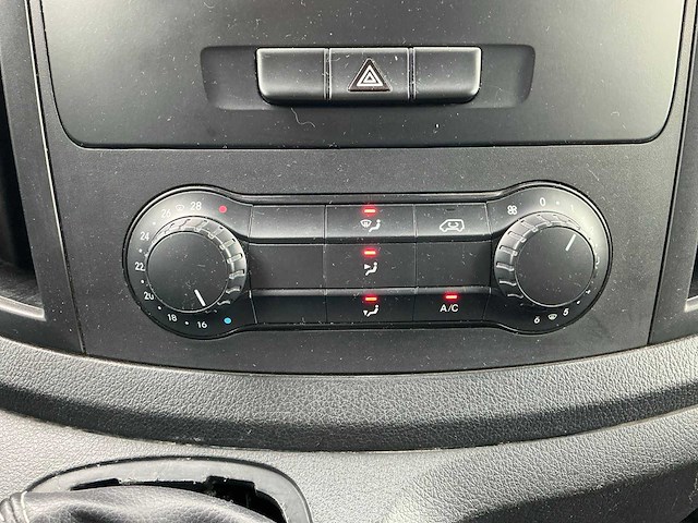 Mercedes-benz vito 109 cdi bedrijfswagen - afbeelding 11 van  32