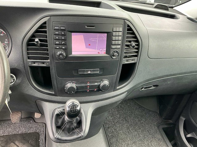 Mercedes-benz vito 109 cdi bedrijfswagen - afbeelding 13 van  32