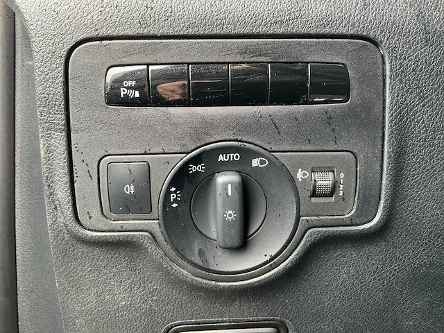 Mercedes-benz vito 109 cdi bedrijfswagen - afbeelding 18 van  32