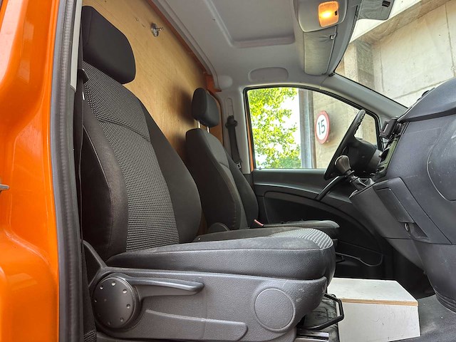 Mercedes-benz vito 110 cdi 343 functional dc standaard 95pk 2012 (origineel-nl), 2-vxk-45 - afbeelding 25 van  44