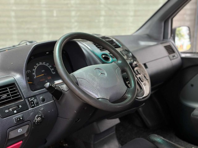 Mercedes-benz vito 110 cdi dc 102pk 2002 (origineel-nl) automaat, 70-bd-rk - afbeelding 3 van  59