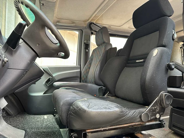 Mercedes-benz vito 110 cdi dc 102pk 2002 rolstoelbus (origineel-nl) automaat, 70-bd-rk - afbeelding 10 van  68
