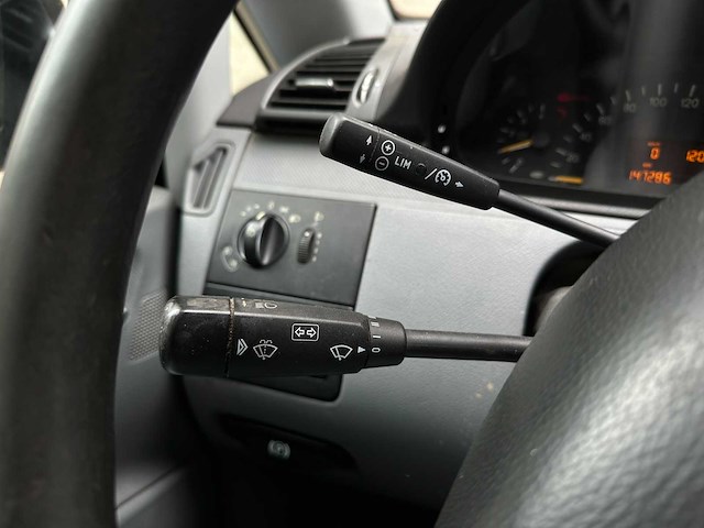 Mercedes-benz vito 111 cdi 343 dc std. 107pk 2006 4x4, vn-790-p - afbeelding 9 van  40