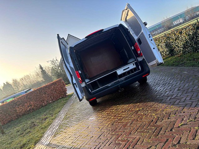 Mercedes-benz vito 111 cdi extra lang - 2019 - bedrijfswagen - afbeelding 2 van  19