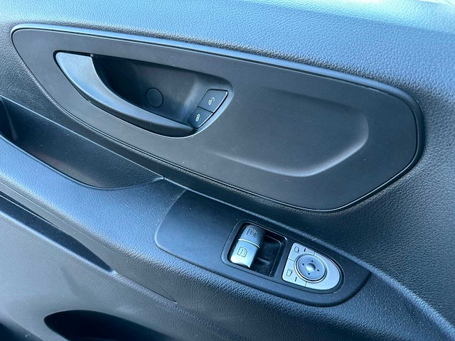 Mercedes-benz vito 111 cdi extra lang | v-210-vn i - afbeelding 7 van  18