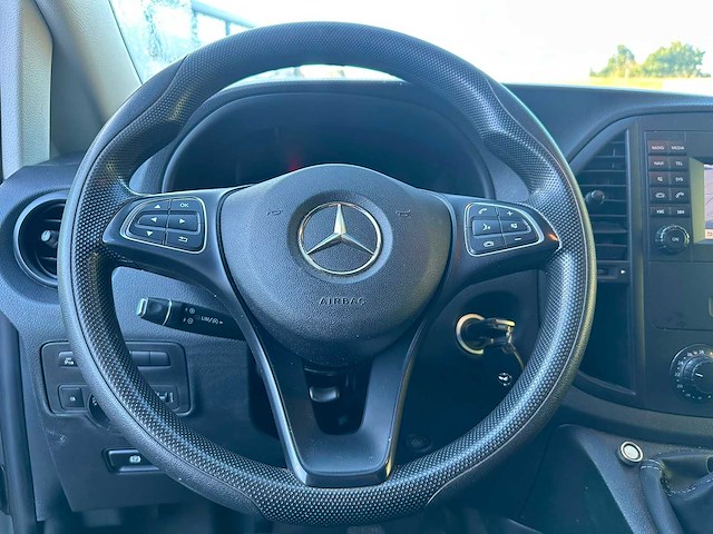Mercedes-benz vito 111 cdi extra lang | v-210-vn i - afbeelding 16 van  18