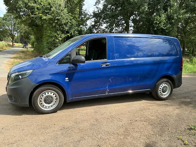 Mercedes-benz vito 111 cdi func. bedrijfswagen - afbeelding 12 van  27