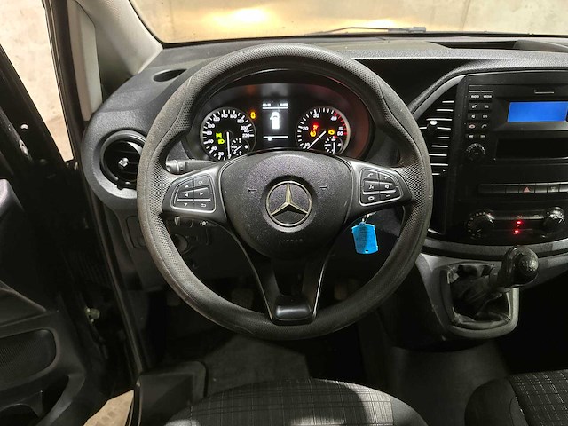 Mercedes-benz vito 111 cdi lang 114pk 2017 bedrijfswagen, vnz-43-h - afbeelding 4 van  33