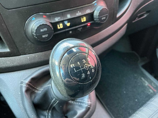 Mercedes-benz vito 111 cdi sport lang bedrijfswagen - afbeelding 10 van  32