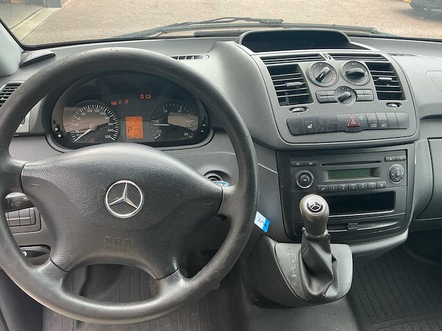Mercedes-benz vito 113 cdi 320 bedrijfswagen - afbeelding 2 van  13