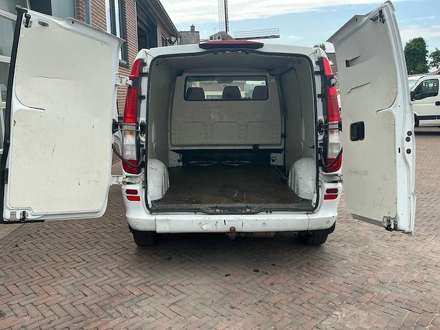 Mercedes-benz vito 113 cdi 320 bedrijfswagen - afbeelding 8 van  13