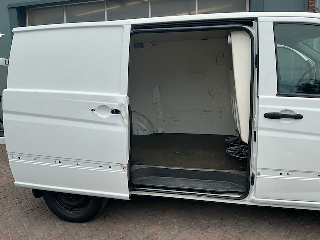 Mercedes-benz vito 113 cdi 320 bedrijfswagen - afbeelding 11 van  13