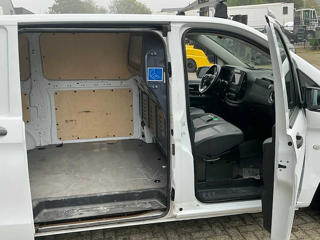 Mercedes-benz vito 119 bedrijfswagen - afbeelding 3 van  22