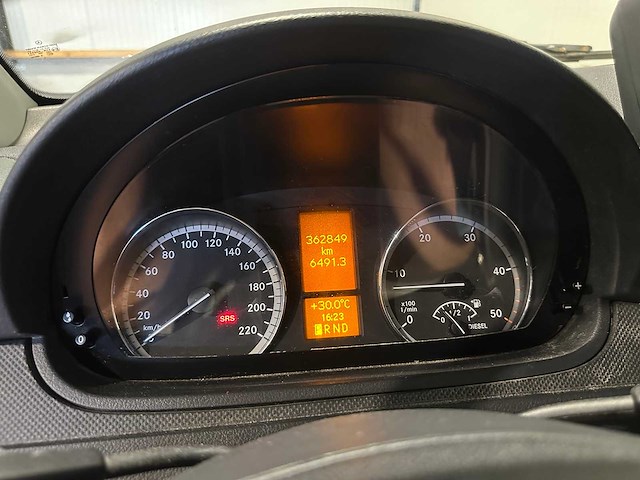 Mercedes-benz vito 122 cdi v6 l2h1 comfort v-219-hd - afbeelding 5 van  32