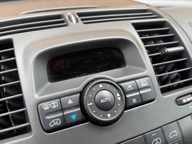 Mercedes-benz vito automaat 122 cdi 320 l.dc lux bedrijfswagen - afbeelding 13 van  20