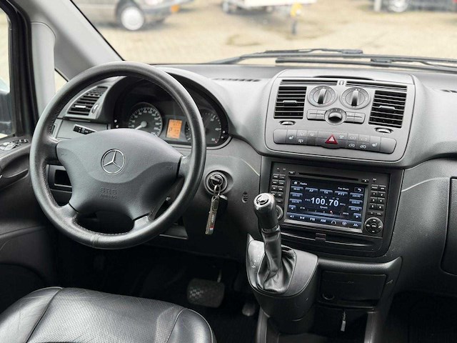 Mercedes-benz vito camper 3.0 v6 bluetec kampeerwagen n-295-kb - afbeelding 16 van  27