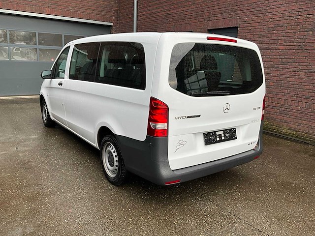 Mercedes-benz vito tourer - personenauto - afbeelding 3 van  14