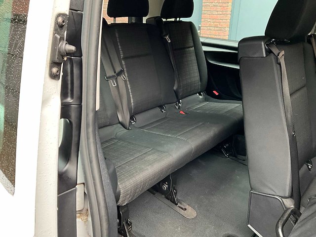 Mercedes-benz vito tourer - personenauto - afbeelding 10 van  14