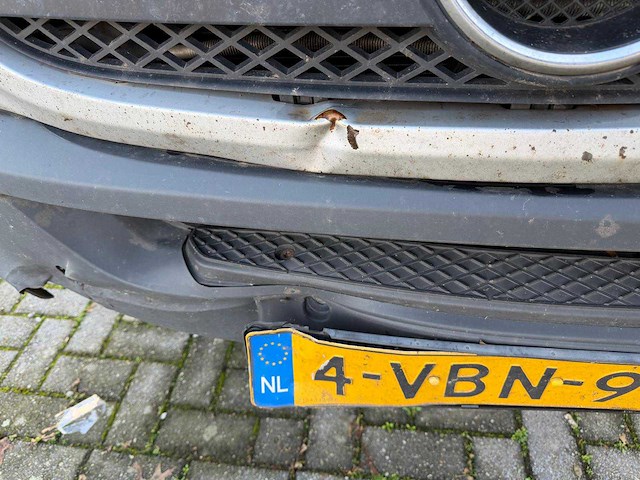 Mercedes-benz vrachtwagen - afbeelding 21 van  34