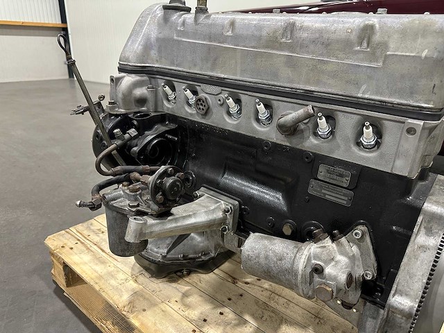 Mercedes-benz w113 280 sl pagode cabrio oldtimer met amerikaans kenteken - afbeelding 9 van  78