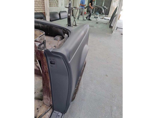 Mercedes-benz w113 280 sl pagode cabrio oldtimer met amerikaans kenteken - afbeelding 37 van  78